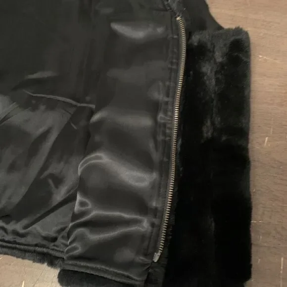 Cambridge Dry Goods Vest Womens  Large Faur Fur Vegan Fur Zip Front Soft Vintage - Picture 8 of 12